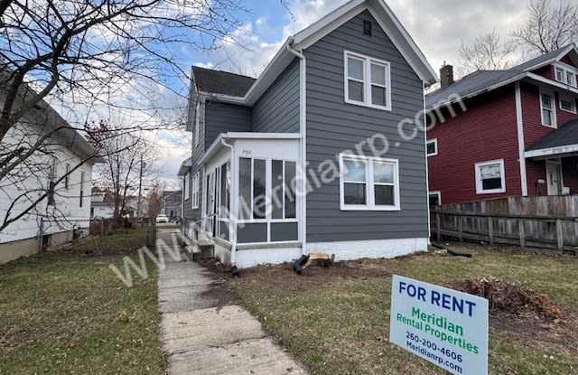 739 West 4th Street photos photos