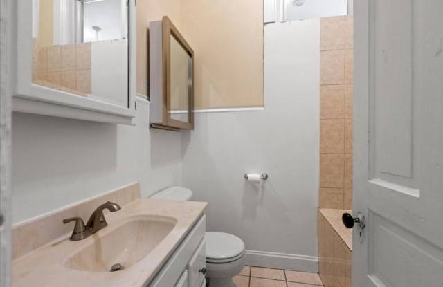 229 Racine photos photos 229 Racine photos photos