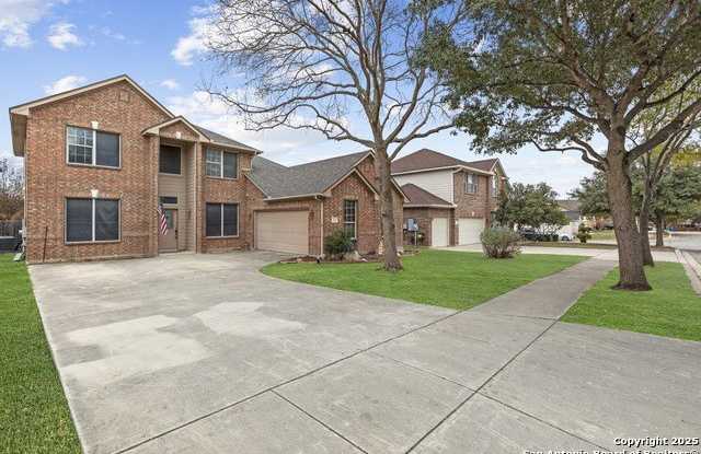 266 ROYAL TROON DR - 266 Royal Troon Drive, Cibolo, TX 78108