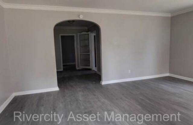 2386 Larose Avenue Gallery 2