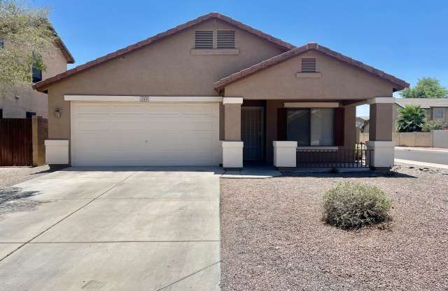4 Bedroom/2 Bath Single Level Home in Litchfield Park! Corner Lot! photos photos