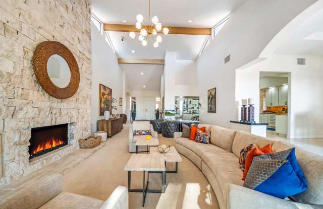 55840 Pebble Beach Gallery 3