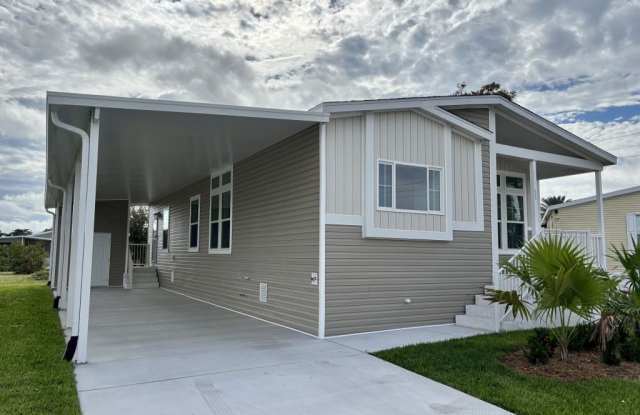 6902 42nd Trail N Gallery 2
