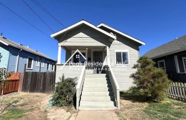 Charming 2bd/1ba Bungalow With Fenced Yard! - 4125 3rd Avenue, Sacramento, CA 95817