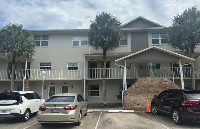 1600 Woodland Drive - 1 photos photos
