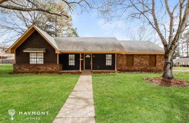 500 Lindale Street - 500 Lindale Street, Clinton, MS 39056