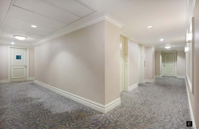 106 Central Park S Gallery 3