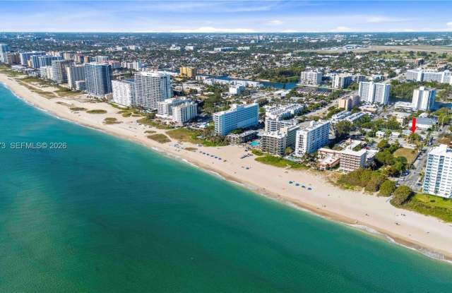 3240 NE 16th St photos photos