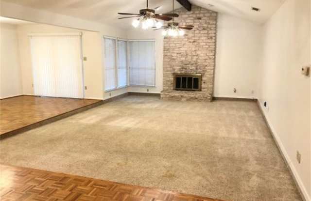 11502 Queens Way Gallery 2