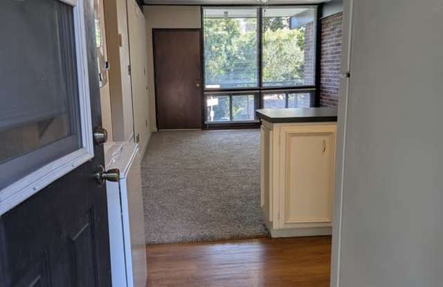 Beverly Manor photos photos