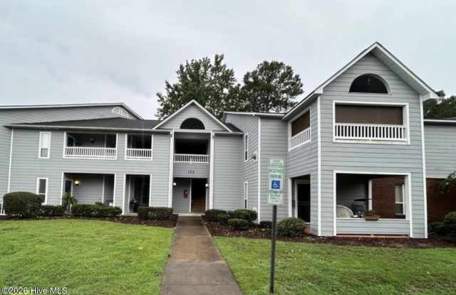 106 Breezewood Drive unit: B photos photos