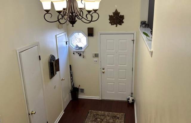 2105 Merrywood Drive Gallery 4