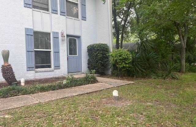 3230 Cumberland Road photos photos