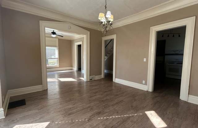3 Bedroom 1.5 bath home in Davenport Gallery 3