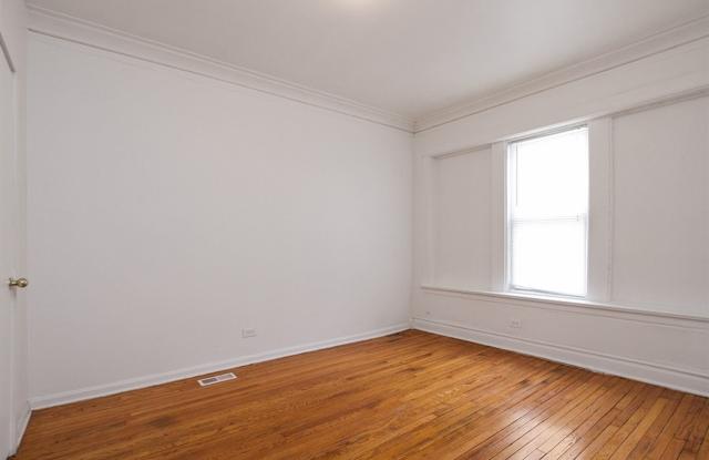 7655 S Sangamon Gallery 3