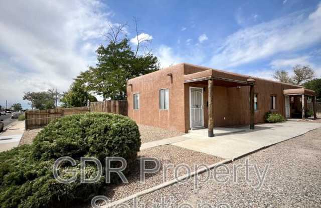 3529 Ross Avenue SE - 3529 Ross Avenue Southeast, Albuquerque, NM 87106