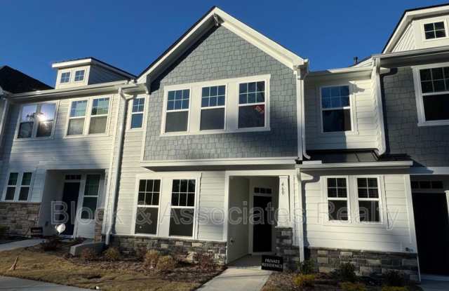 460 La Maison Ave photos photos