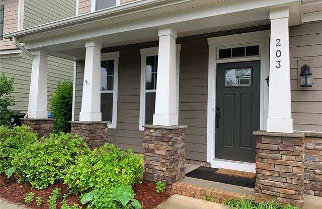 203 Blossom Ridge Drive Gallery 2