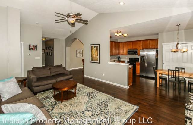 5860 Hornbean Ct Gallery 4