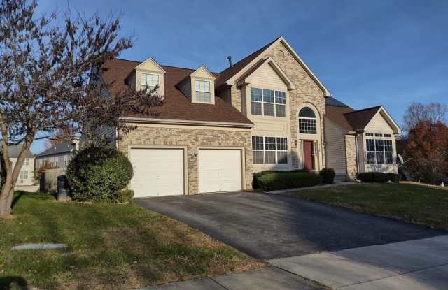 814 JOHNSON GROVE Lane unit: A photos photos