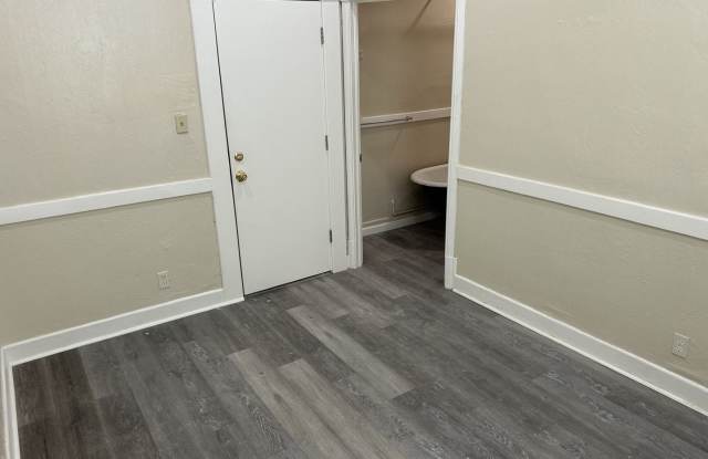 Lovely 1 Bedroom 1 Bath Apartment Gallery 4