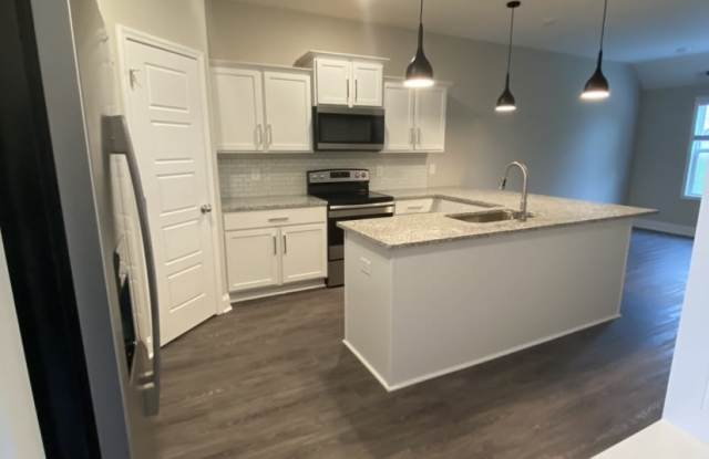 1024 Glenkirk Drive Gallery 3