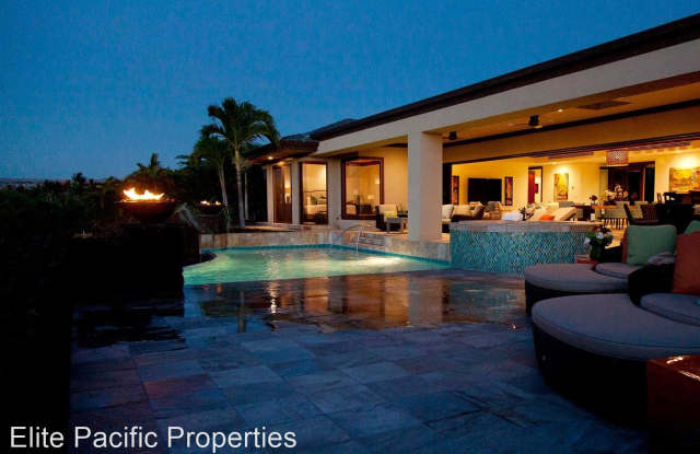 68-133 W. Pukaua Pl. Gallery 4