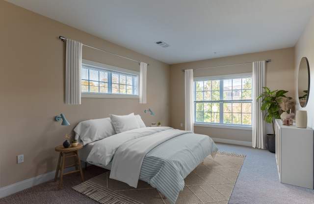 Vineyard Commons - Senior Housing Gallery 4