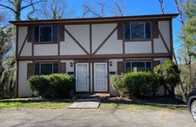 2627 Stephenson Avenue SW - 2627 Stephenson Avenue Southwest, Roanoke, VA 24014