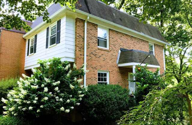 1552 Brookshire Court - 1552 Brookshire Court, Reston, VA 20190