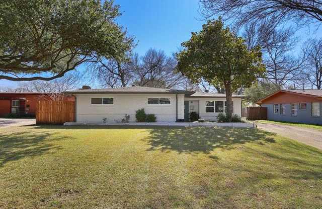 2938 Randy Lane Gallery 3