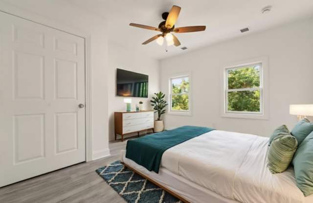 218 Washington Street - 218 Washington Street, Phillipsburg, NJ 08865