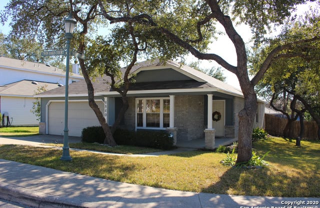 8840 TWIN OAKS CT - 8840 Twin Oaks Court, San Antonio, TX 78250