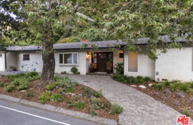 3452 Mandeville Canyon Road Gallery 1