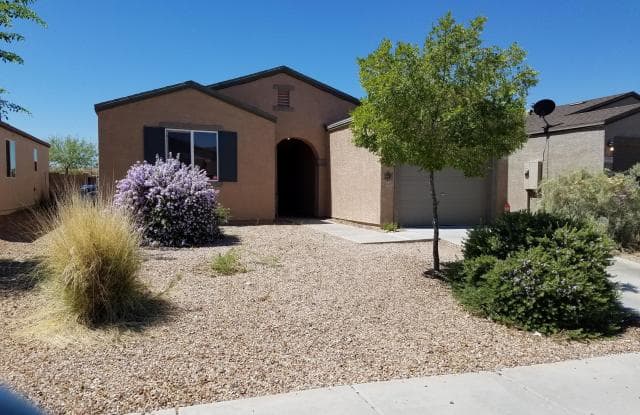 5210 E Desert Straw Ln photos photos