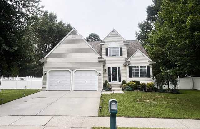 138 Emerson Ct photos photos