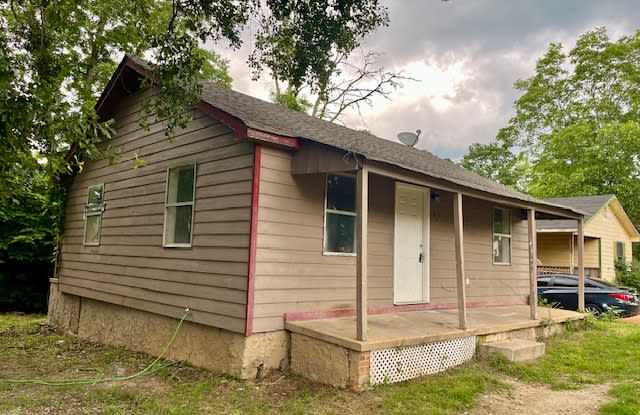 111 Kentucky Avenue photos photos