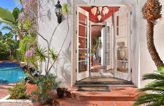 6352 Castejon Drive Gallery 3
