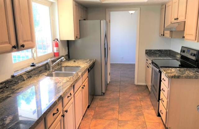 4409 W Poinsettia Drive Gallery 3