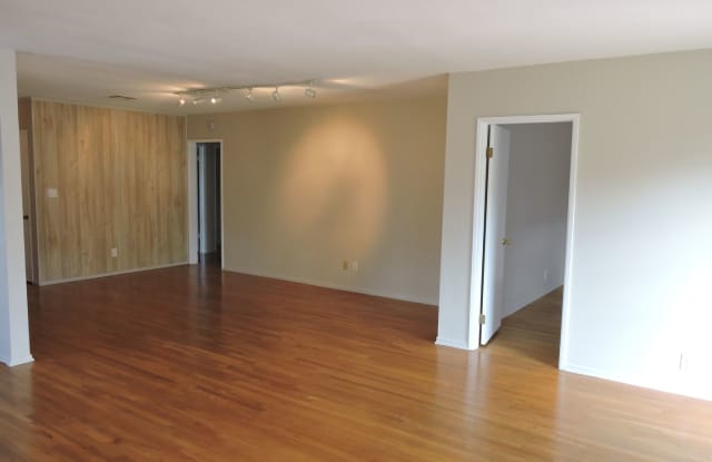 8770 Elden St Gallery 2