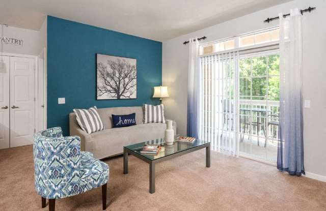 62Eleven Apartments Gallery 4