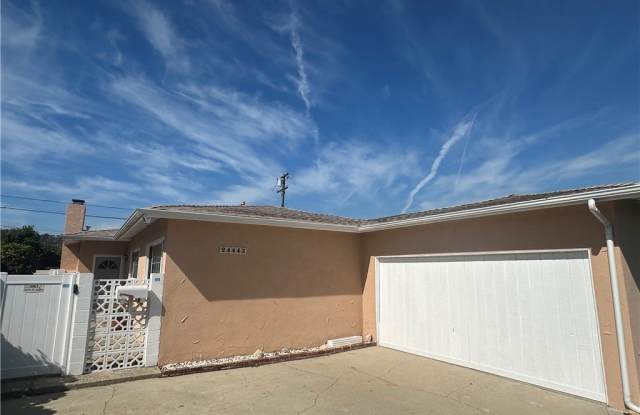 24443 Winlock photos photos