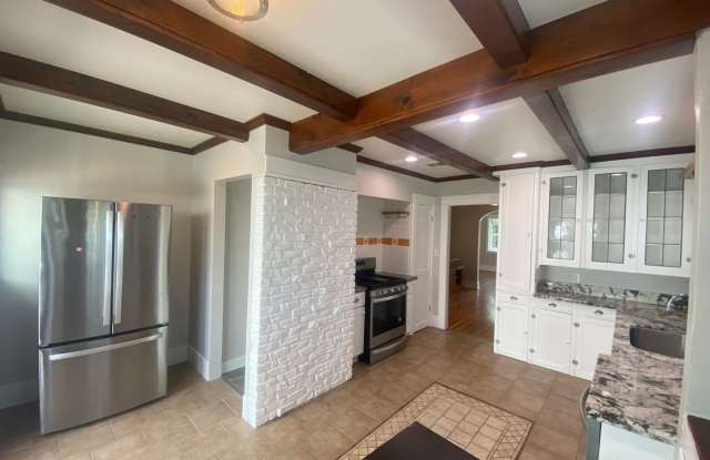 Spacious house with huge yard for rent in East Side Costa Mesa! - 2474 Santa Ana Avenue, Costa Mesa, CA 92627