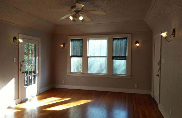 *COMING SOON* Spacious 2-Bedroom with Front & Back Balconies in Deco District! Gallery 4