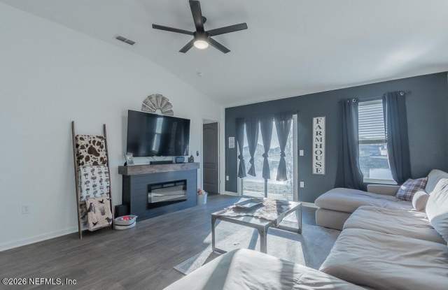 12634 CACAO TREE Trail Gallery 3