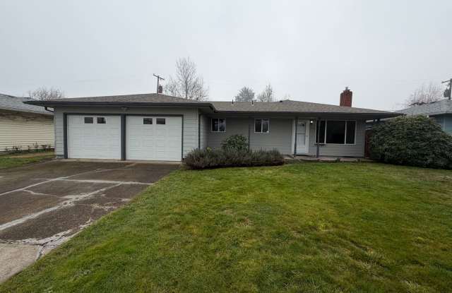 Must See 3 Bedroom with Fenced Yard! photos photos