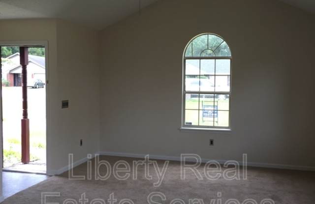 1402 Desert Storm Dr Gallery 3
