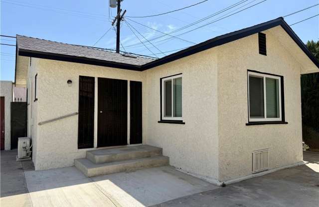 1426 W 83rd photos photos
