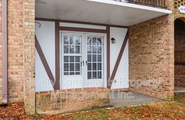 4610 Lawndale Drive Gallery 2
