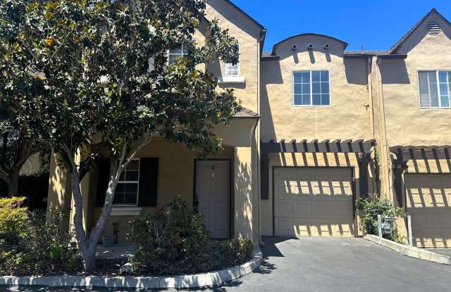 Two story, three-bedroom home in Burgundy Hills photos photos Two story, three-bedroom home in Burgundy Hills photos photos